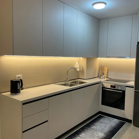 Apartmán Luxury Next To Us Embassy Tirana