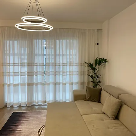 Apartmán Luxury Next To Us Embassy Tirana